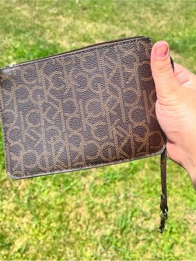 Calvin Klein Wristlet